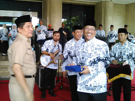 Pencarian PGRI Tulang Bawang - Persatuan Guru Republik Indonesia Cabang Tulang Bawang